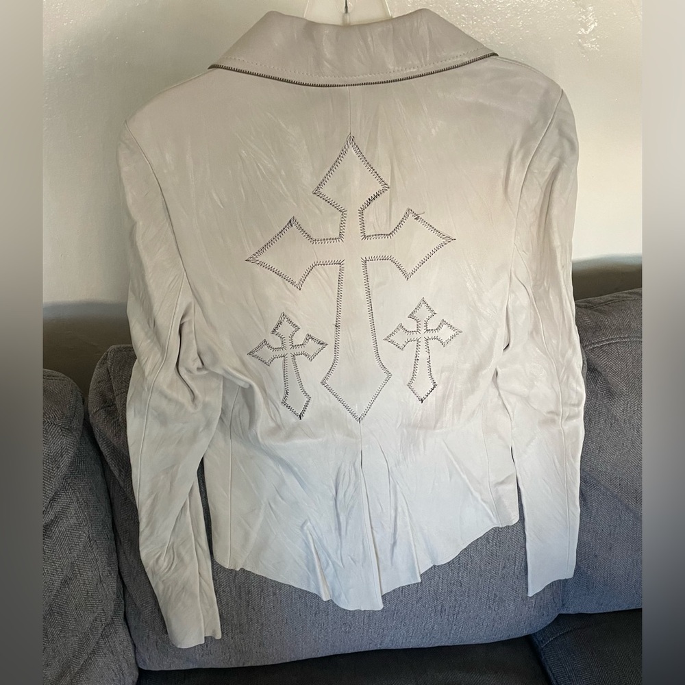 Gracie Aristocracy Cream Leather Jacket with Cross Stitching. Sz M